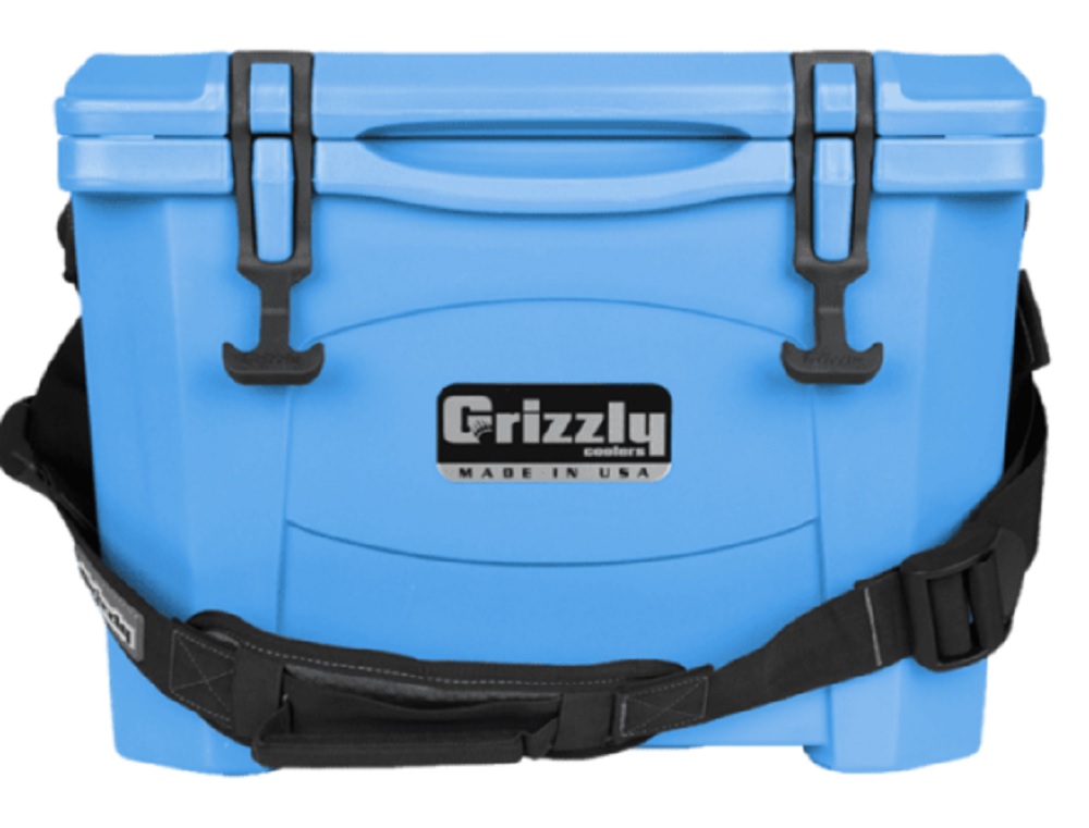 Grizzly 15 Quart Cooler in Light Blue