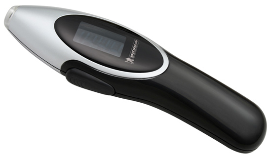 MN-4150B Michelin Digital Pressure Gauge With Blue LCD and White Lighted Tip