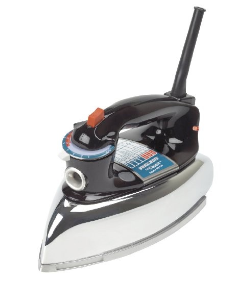 F67E The Classic Iron with Aluminum Soleplate, Steam-‐surge button