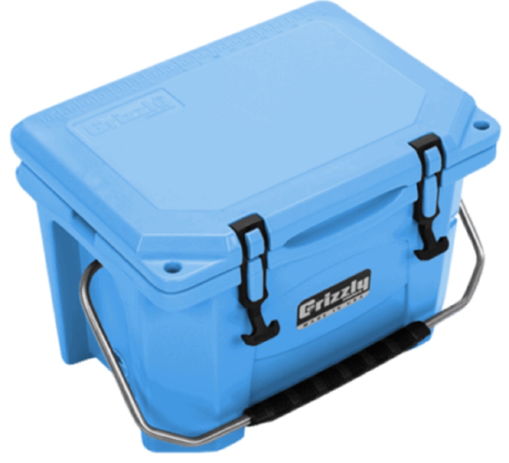 Grizzly 20 Quart Cooler in Light Blue