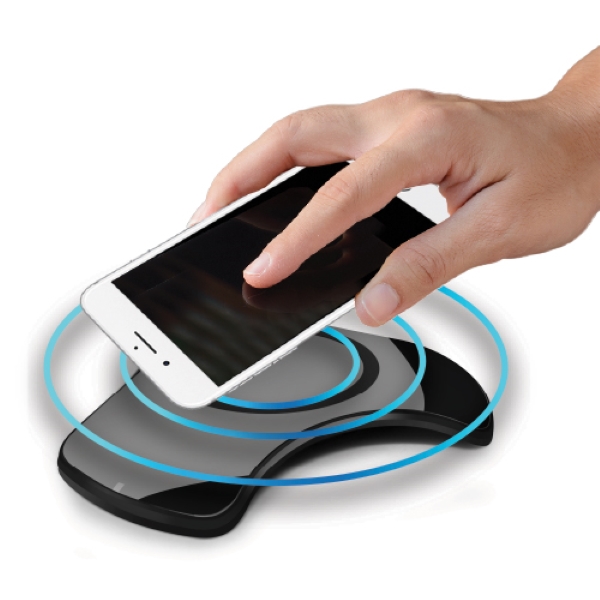 Qi Wireless Charging Pad with Rapid Charge Technology