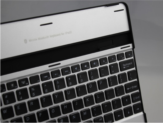 iCaseMT2 iPad2 Metal Cover with Bluetooth Keyboard